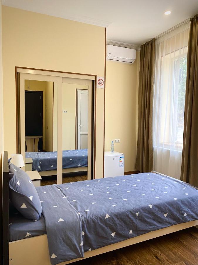 Telav Holl Telavi Exterior foto