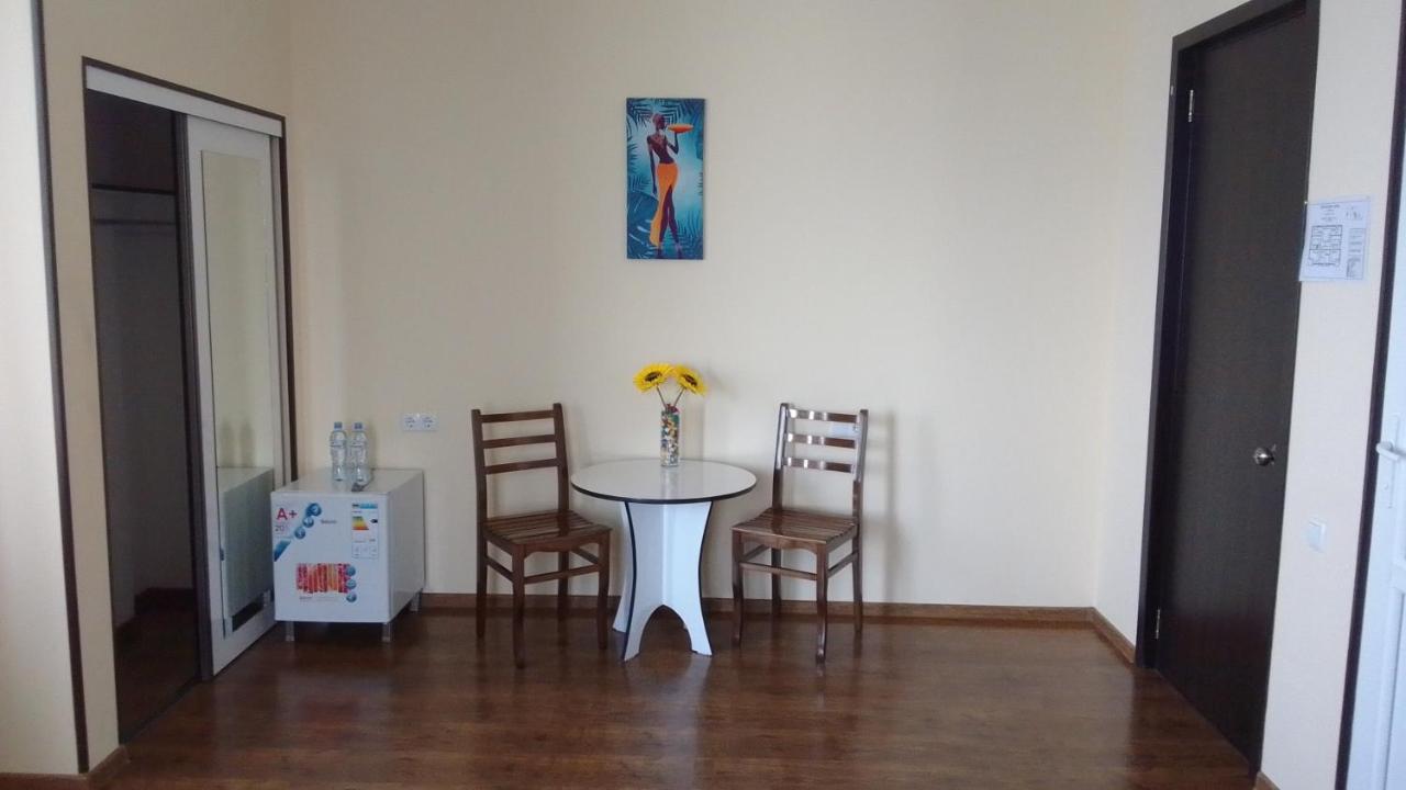 Telav Holl Telavi Exterior foto