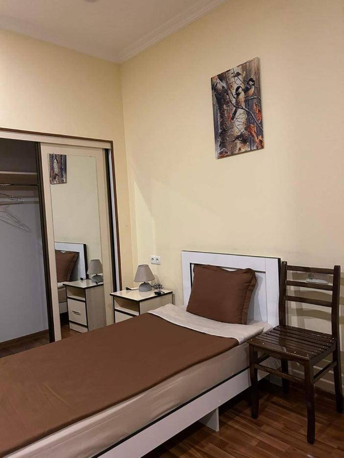 Telav Holl Telavi Exterior foto